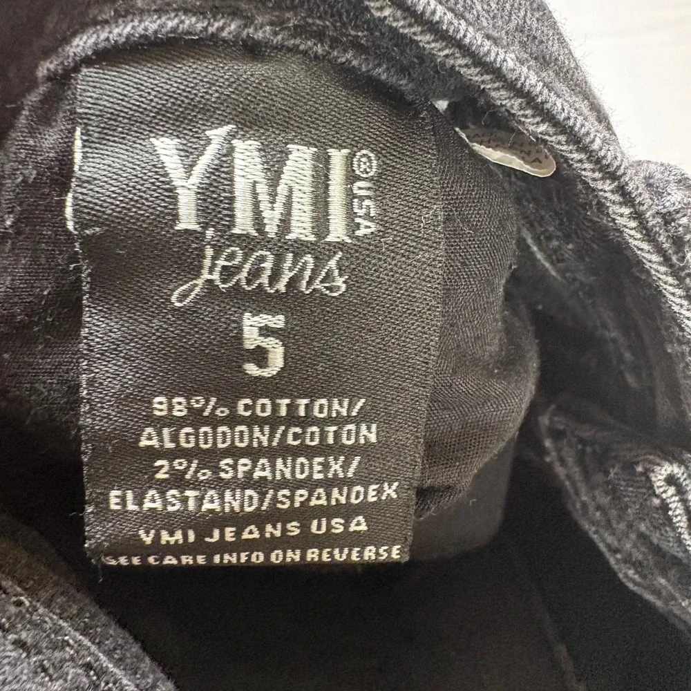 YMI Jeans Womens Black Denim Bermuda Shorts Low‎ Rise Size 5 Distressed Faded